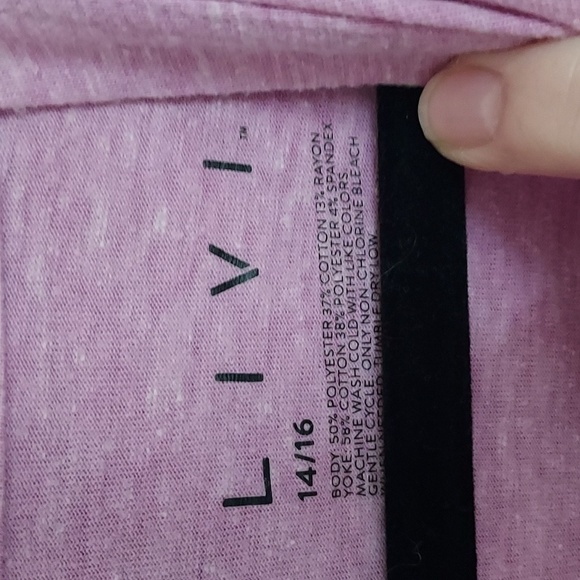Livi Active Mesh Yoke Hoodie w/ Ruffles - Picture 11 of 12